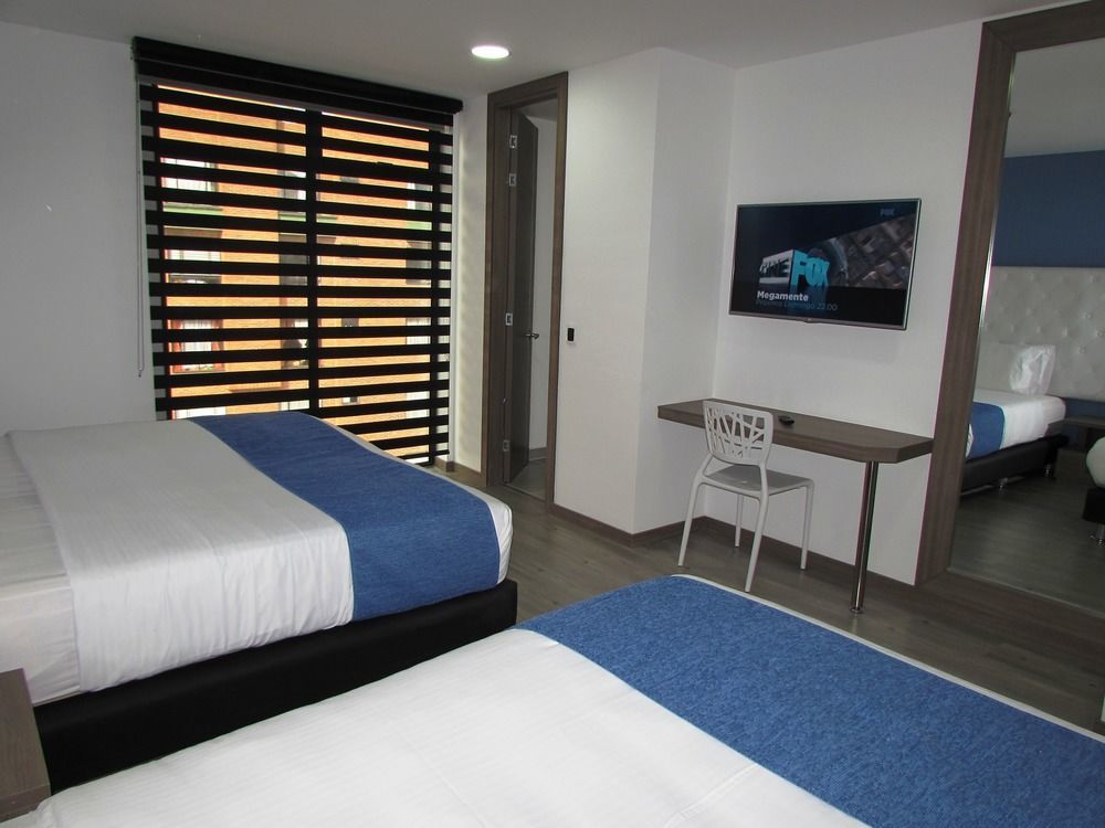 Aw Hotel Plaza Miranda Bogotá Eksteriør billede